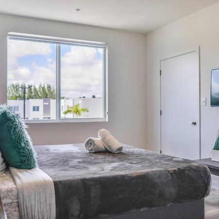 Awesome 3Br Townhouse 15Minutes From The Beach Miami Exterior foto